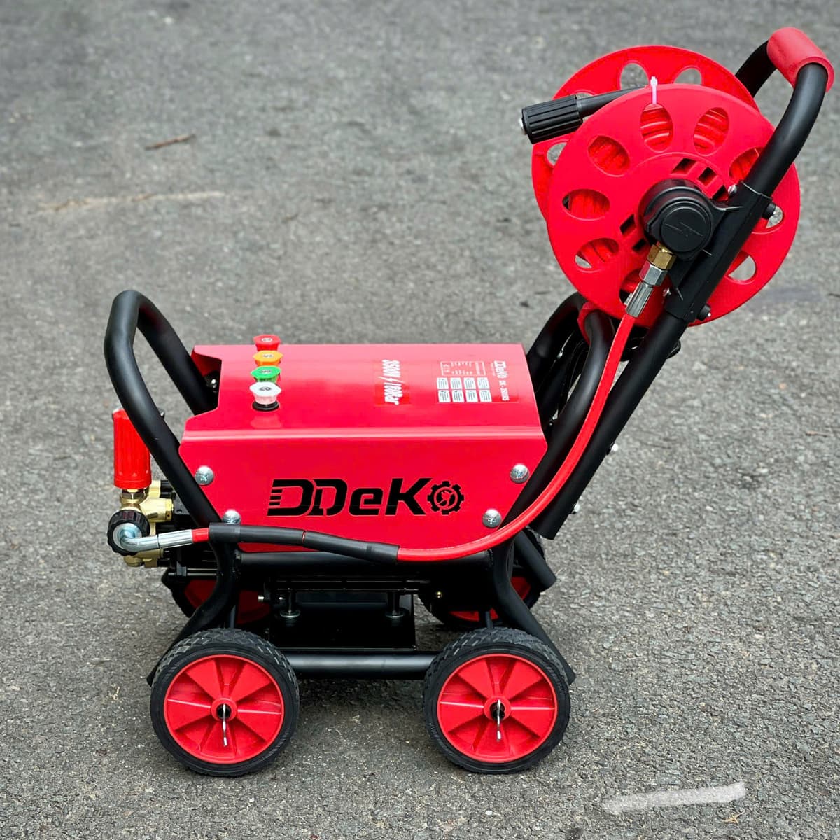 Máy rửa xe có bánh xe đẩy DEKO DK-3500RS có chỉnh áp — ảnh 1